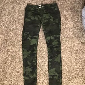 Army fatigue pants